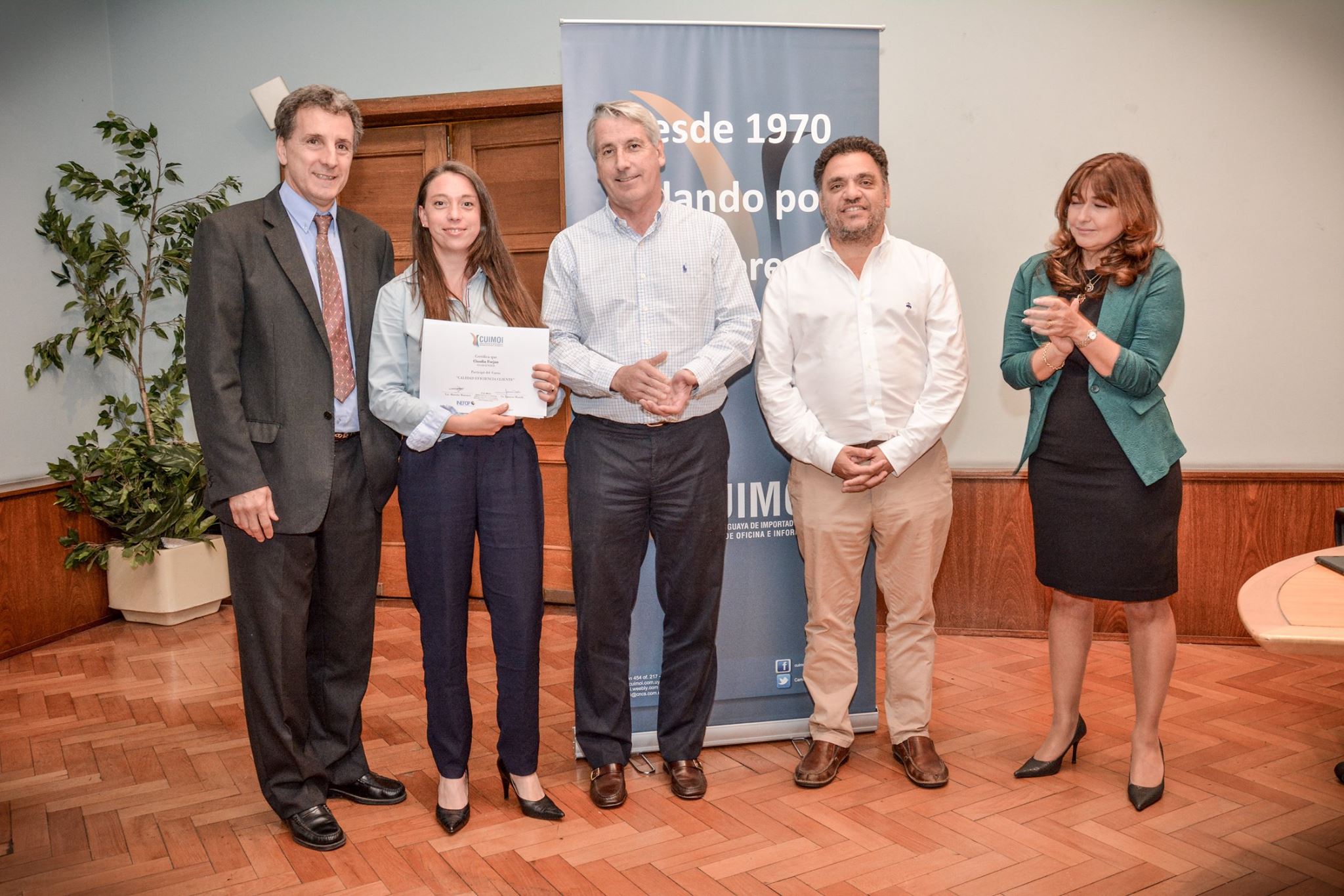 Brindis de fin de año y entrega de certificados